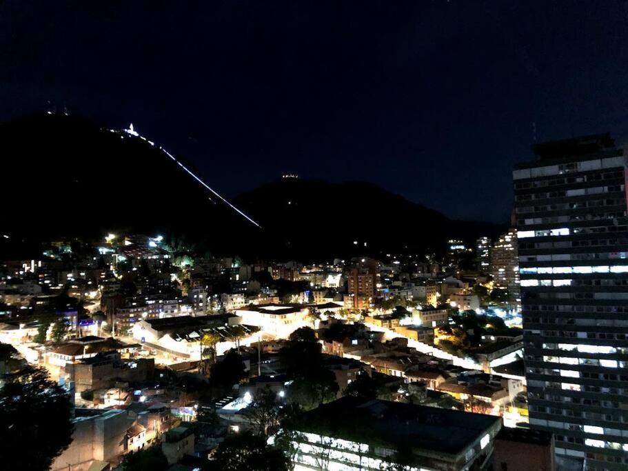 Apartamento Acogedor Loft En Centro Internacional De Bogotá Exterior foto